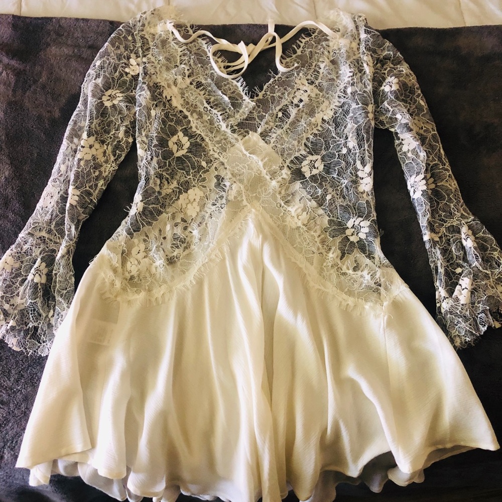 Blouse - Picture 2 of 3
